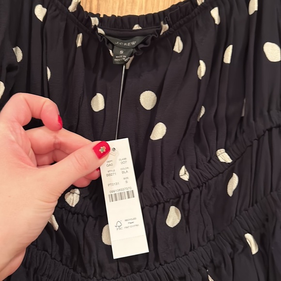 J.Crew Puff-sleeve drapey crepe top in dots - NWT - Picture 6 of 7